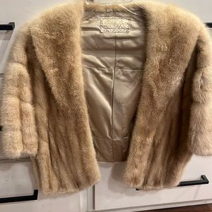 VINTAGE White fur wrap. Genuine Colorado Springs